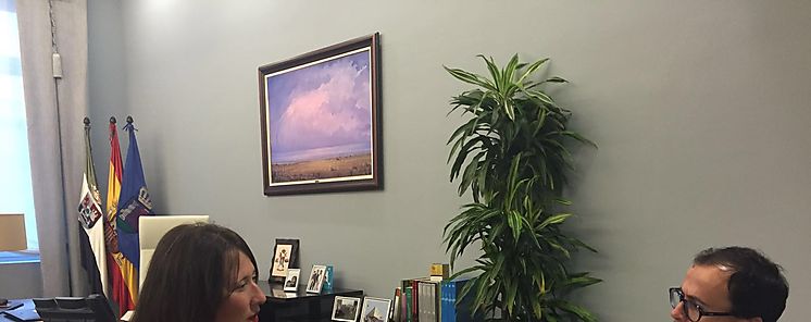 LA PRESIDENTA DE FEDESIBA SE REUNE CON EL PRESIDENTE DE LA EXCMA DIPUTACIN PROVINCIAL DE BADAJOZ