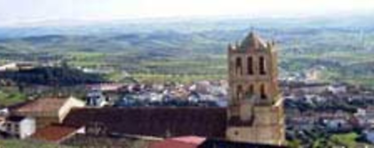 Fademur Extremadura orientar a cuidadoras de personas dependientes en el medio rural